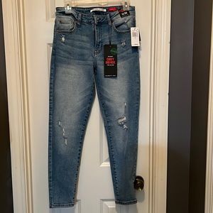 Celebrity Pink Jeans 11/30